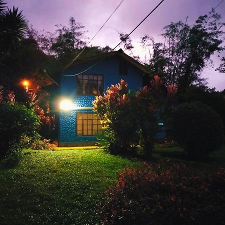El Colibri Azul Villa Quito Exterior photo